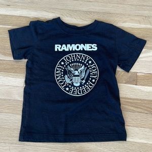 2T Ramones Band T Shirt